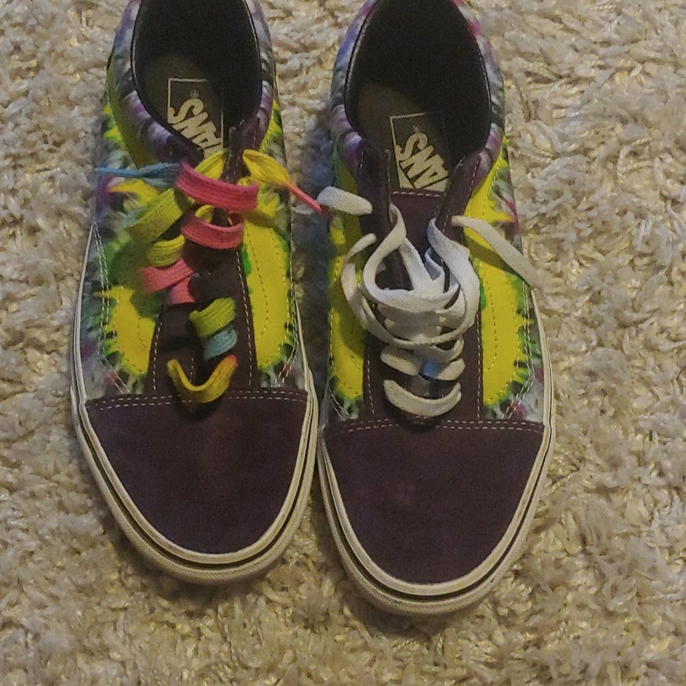 The dye vans